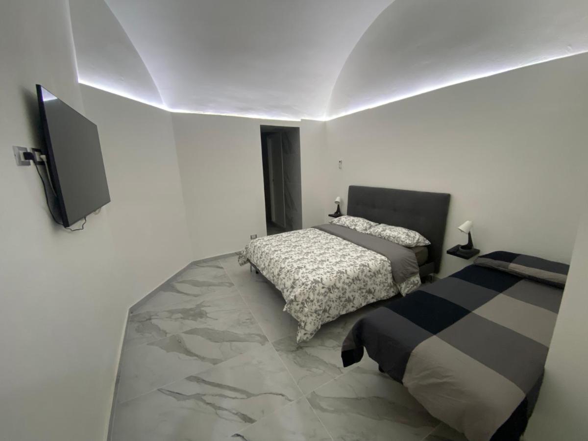 Carlant Apartment Catania Bagian luar foto