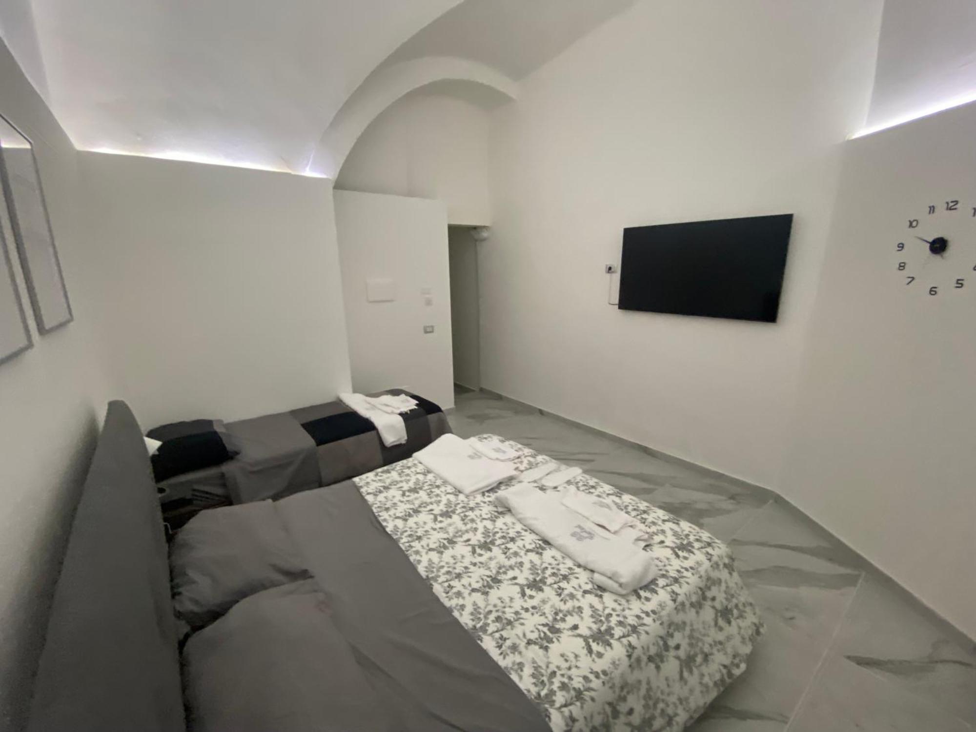 Carlant Apartment Catania Bagian luar foto